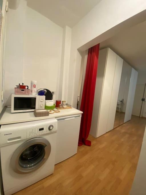 Gianfranco - City Center Apt Флоренция Экстерьер фото